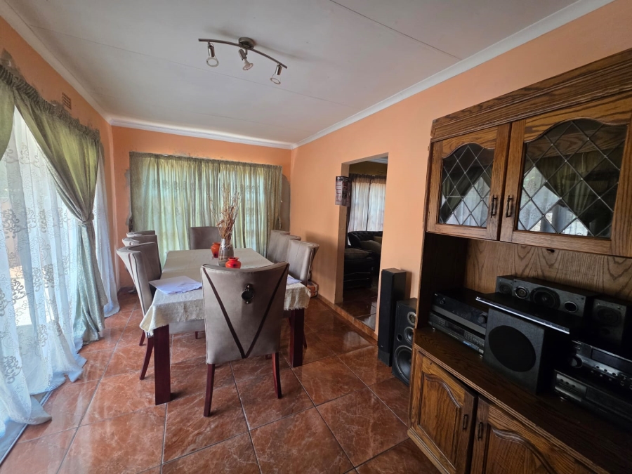 3 Bedroom Property for Sale in Vaalpark Free State